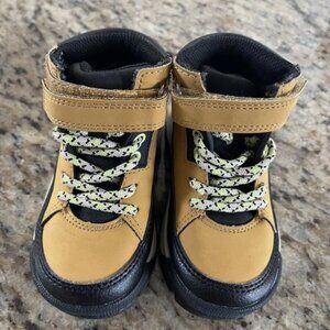 Pre-Owned Oshkosh Boys Toddler High Top Hiking Boots Neon Lace Up Size 6 Tan